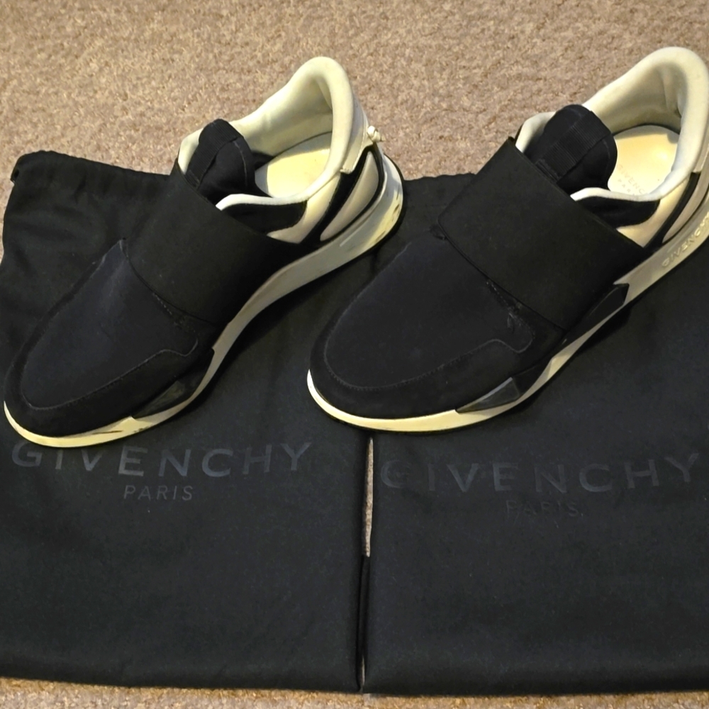Givenchy Slip-On Sneakers